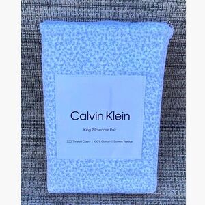 Calvin Klein Abstract Ditsy Floral Blue Cotton KING Pillowcase Set 2pc